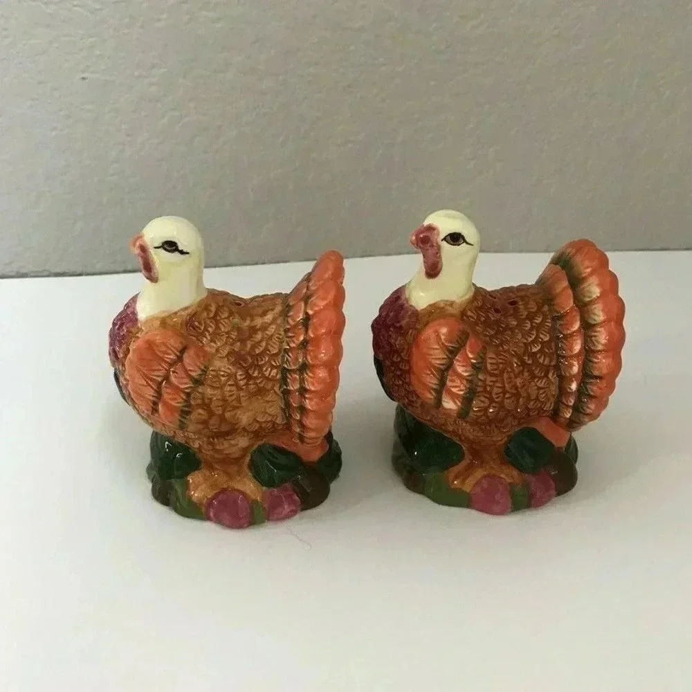 Vintage Fall Turkey Thanksgiving Salt & Pepper Shaker Set